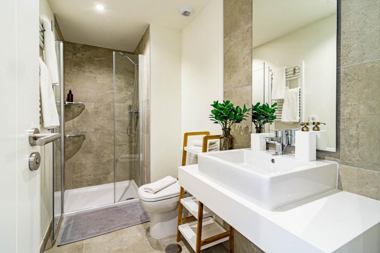 Inf25E- Tastefully Furnished Flat, Estepona Center 外观 照片